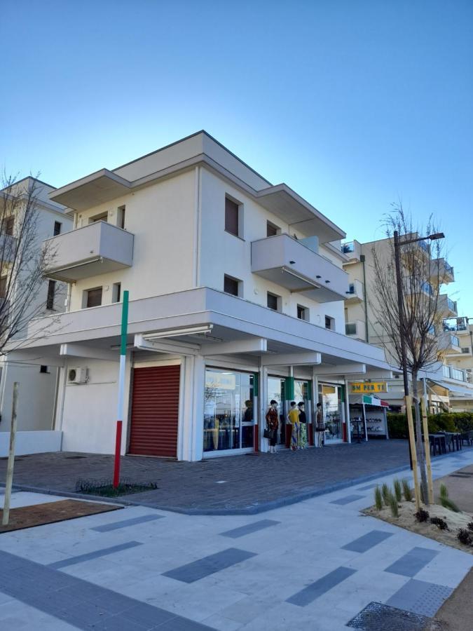 Appartamento Vista Mare Viserbella, Vicissimo Alla Fiera Rimini Dış mekan fotoğraf